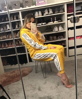 Georgia Kousoulou feet photo 1