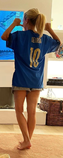 Georgia Luzi feet photo 11