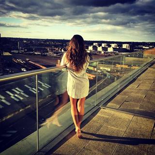 Georgia May Foote feet photo thumbnail