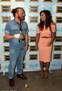 Georgia May Foote feet photo thumbnail