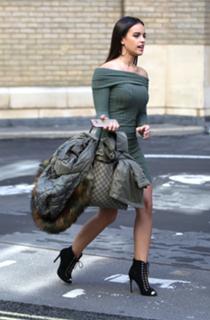 Georgia May Foote feet photo thumbnail