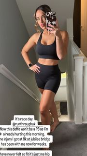 Georgia May Foote feet photo thumbnail