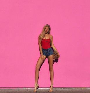 Georgia Meacham feet photo 10