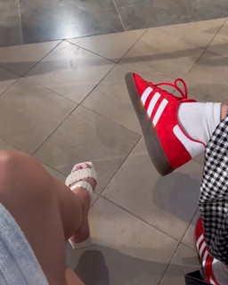 Georgia Meacham feet photo 11