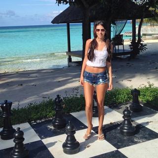 Georgia Salpa feet photo thumbnail