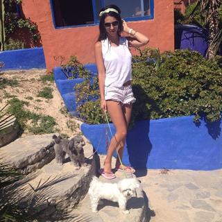 Georgia Salpa feet photo thumbnail