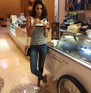 Georgia Salpa feet photo thumbnail