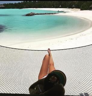 Georgia Salpa feet photo thumbnail