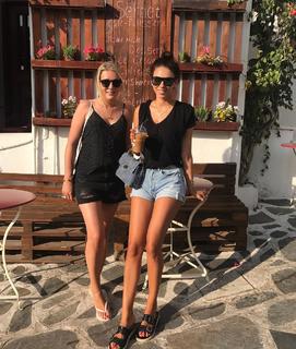 Georgia Salpa feet photo thumbnail