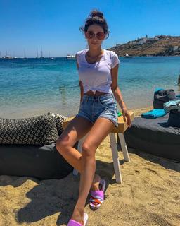 Georgia Salpa feet photo thumbnail
