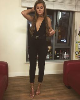 Georgia Steel feet photo thumbnail