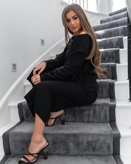 Georgia Steel feet photo thumbnail