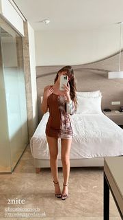 Georgia Steel feet photo thumbnail