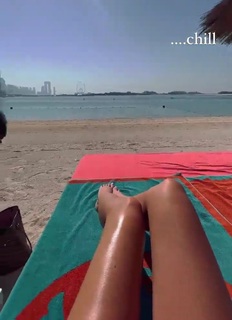 Georgia Steel feet photo thumbnail