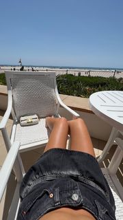 Georgia Steel feet photo thumbnail