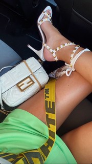 Georgia Steel feet photo thumbnail