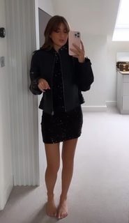 Georgia Steel feet photo thumbnail