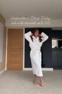 Georgia Steel feet photo thumbnail