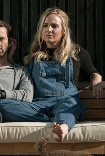 Georgia Tennant feet photo 3