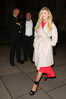 Georgia Toffolo feet photo thumbnail