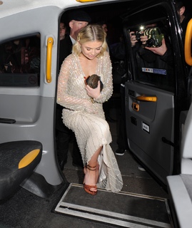 Georgia Toffolo feet photo thumbnail