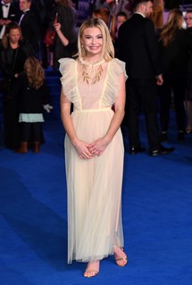 Georgia Toffolo feet photo thumbnail