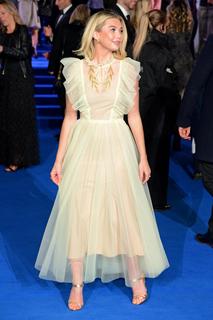 Georgia Toffolo feet photo thumbnail