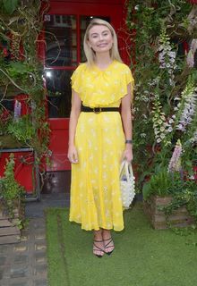 Georgia Toffolo feet photo thumbnail