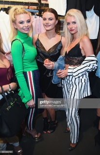 Georgia Toffolo feet photo thumbnail