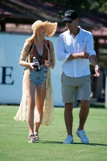 Georgia Toffolo feet photo thumbnail