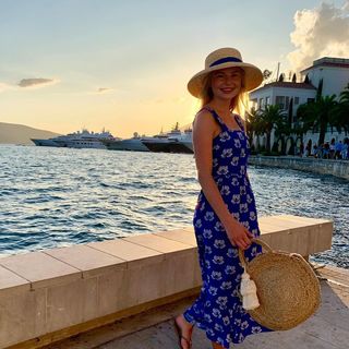 Georgia Toffolo feet photo thumbnail