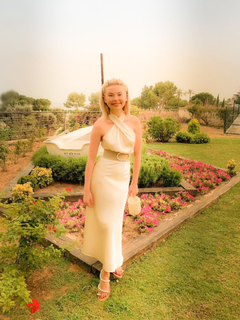 Georgia Toffolo feet photo thumbnail