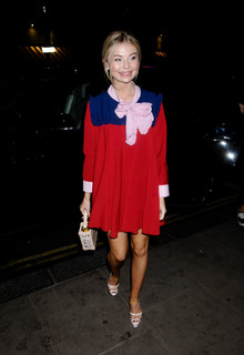 Georgia Toffolo feet photo thumbnail