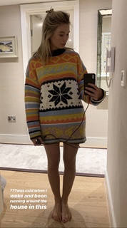 Georgia Toffolo feet photo thumbnail