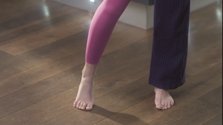 Georgia Toffolo feet photo thumbnail