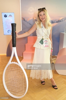 Georgia Toffolo feet photo thumbnail