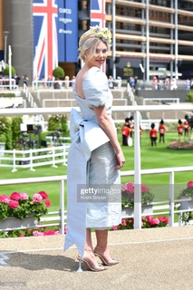 Georgia Toffolo feet photo thumbnail