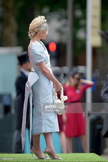 Georgia Toffolo feet photo thumbnail