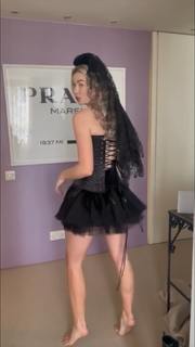 Georgia Toffolo feet photo thumbnail