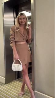 Georgia Toffolo feet photo thumbnail