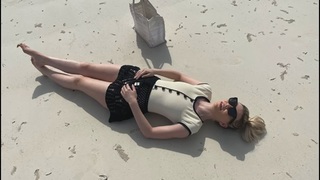 Georgia Toffolo feet photo thumbnail