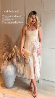 Georgia Toffolo feet photo thumbnail