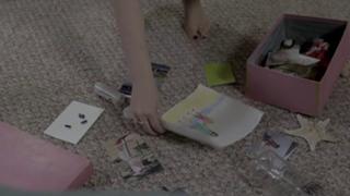 Georgie Henley feet photo thumbnail