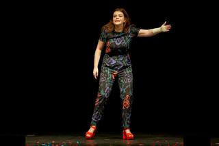 Georgie Henley feet photo thumbnail