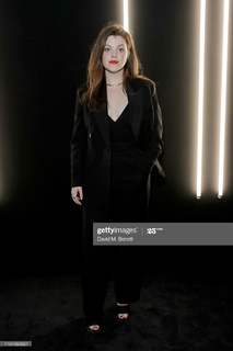 Georgie Henley feet photo thumbnail