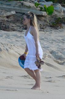 Georgie Thompson feet photo 20