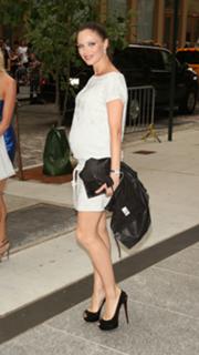 Georgina Chapman feet photo 10