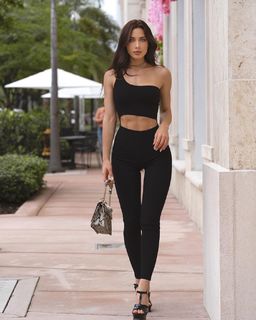 Georgina Mazzeo feet photo 6