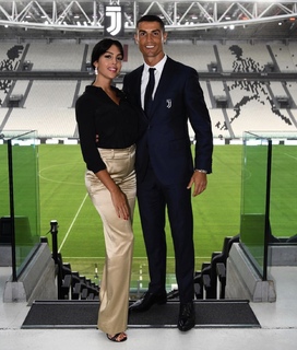 Georgina Rodríguez feet photo thumbnail