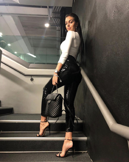 Georgina Rodríguez feet photo thumbnail